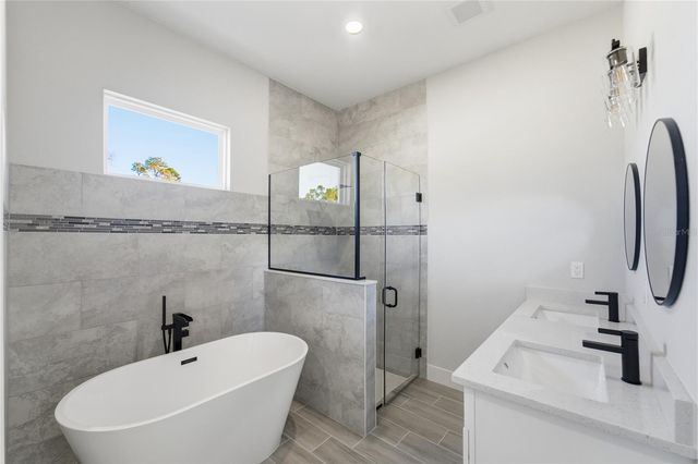 13690 SW 43RD CIRCLE, Ocala, FL 34473