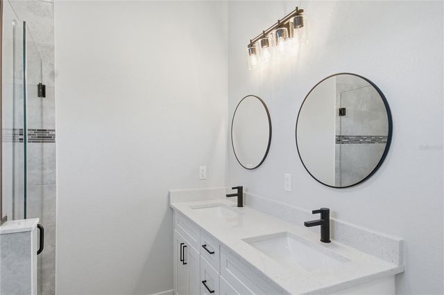 13690 SW 43RD CIRCLE, Ocala, FL 34473