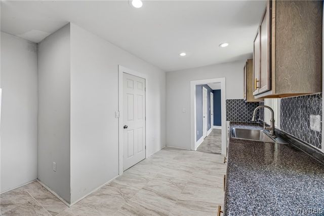 324 Carlton Street, Buffalo, NY 14204