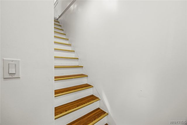 324 Carlton Street, Buffalo, NY 14204