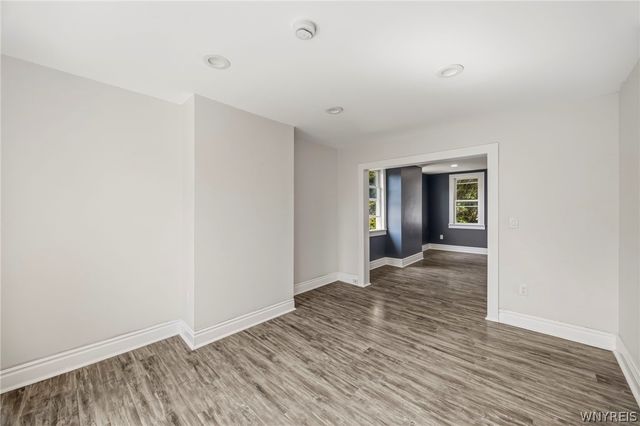 324 Carlton Street, Buffalo, NY 14204