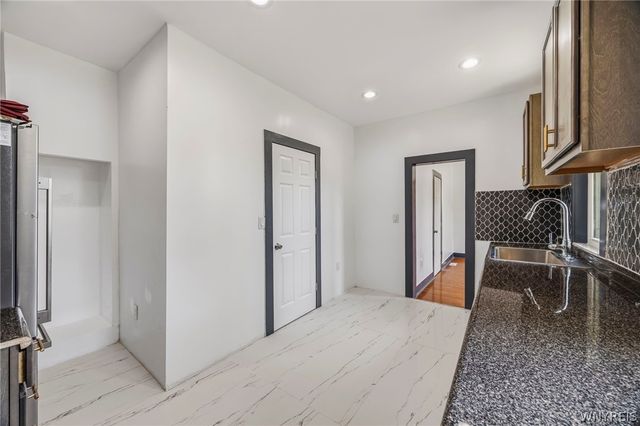 324 Carlton Street, Buffalo, NY 14204