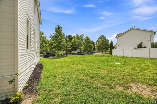 324 Carlton Street, Buffalo, NY 14204