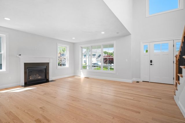 47 Dale, Cumberland, RI 02864