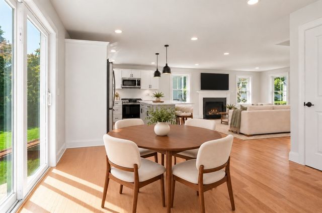 47 Dale, Cumberland, RI 02864