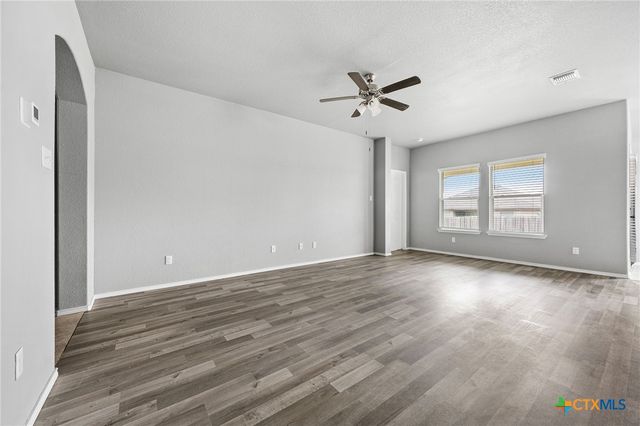 5917 Hopkins Drive, Temple, TX 76502