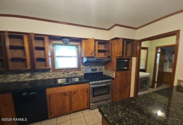 127 Plantation Drive, New Iberia, LA 70563