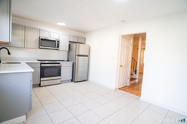 99 Ridge Road 7, Naugatuck, CT 06770