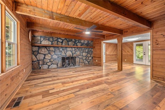 1619 Price Road, Dawsonville, GA 30534