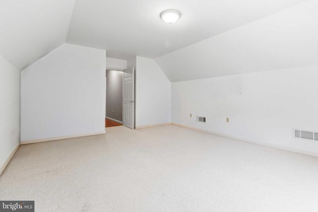 1221 JILL DR, Hummelstown, PA 17036