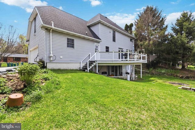 1221 JILL DR, Hummelstown, PA 17036