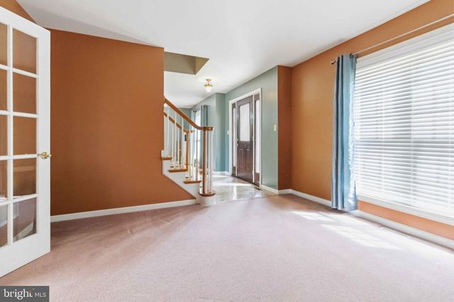 1221 JILL DR, Hummelstown, PA 17036