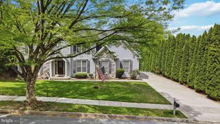 1221 JILL DR, Hummelstown, PA 17036