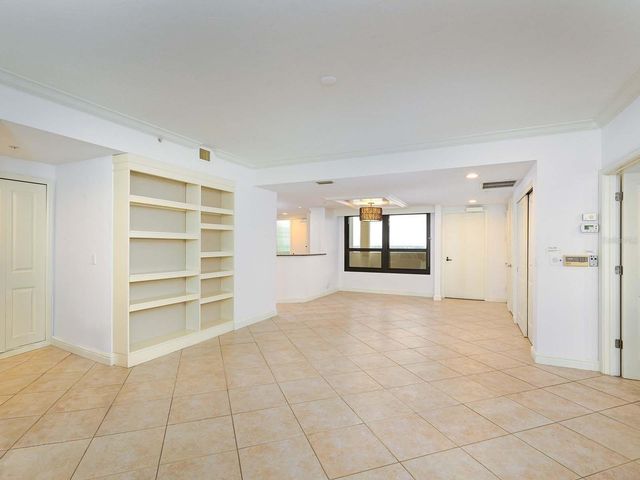 1255 N GULFSTREAM AVENUE 1106, Sarasota, FL 34236