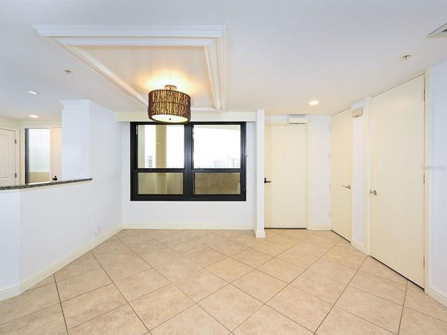 1255 N GULFSTREAM AVENUE 1106, Sarasota, FL 34236