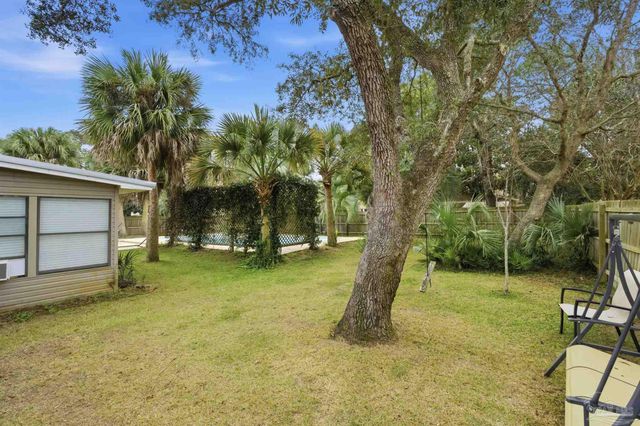 201 S Sunset Blvd, Gulf Breeze, FL 32561
