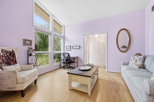 201 S Sunset Blvd, Gulf Breeze, FL 32561