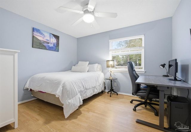 201 S Sunset Blvd, Gulf Breeze, FL 32561