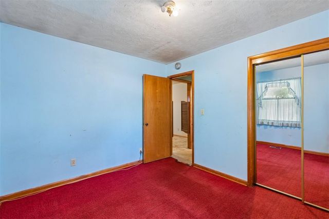 8 Burk Way, Del City, OK 73115