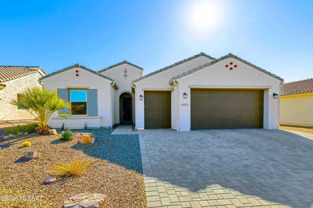 61645 E Travertine Street, Oracle, AZ 85623