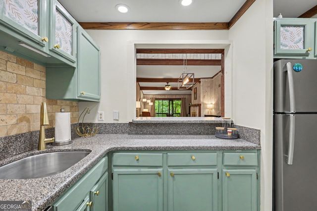 251 Shakespeare Drive 329, Clayton, GA 30525