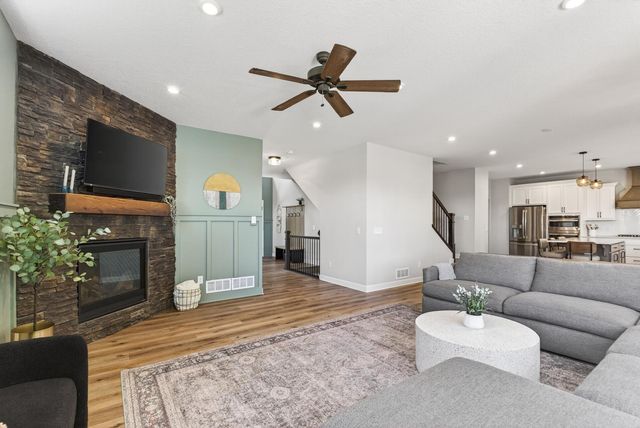 6600 Bracken Drive, Minnetrista, MN 55331