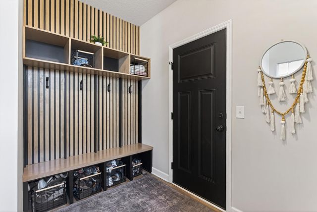 6600 Bracken Drive, Minnetrista, MN 55331