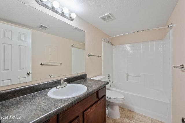 8543 E BELLEVIEW Street, Scottsdale, AZ 85257