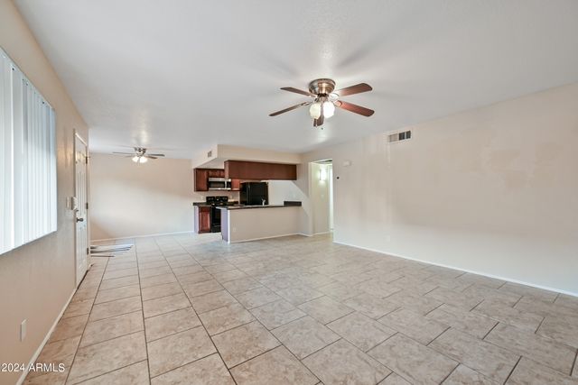 8543 E BELLEVIEW Street, Scottsdale, AZ 85257