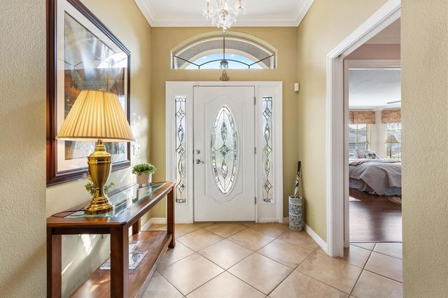 933 FOLKSTONE WAY, The Villages, FL 32162