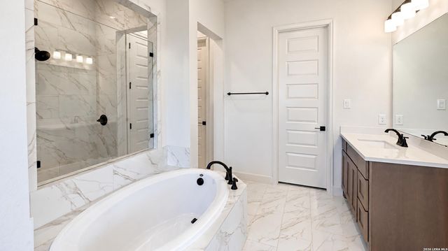 430 Cleveland Way, New Braunfels, TX 78130