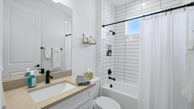 19857 MONTENERO WAY, Venice, FL 34293