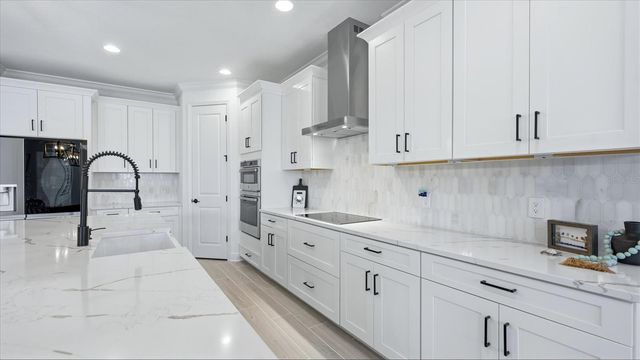 19857 MONTENERO WAY, Venice, FL 34293