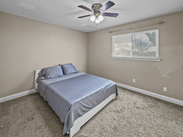 924 Meadow Mead Drive, Allen, TX 75002