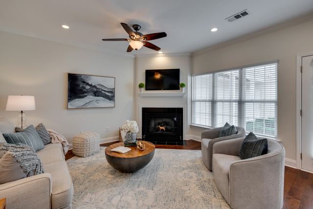 405 Verandah Ln, Franklin, TN 37064