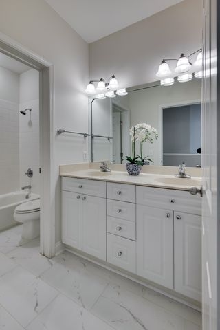 405 Verandah Ln, Franklin, TN 37064