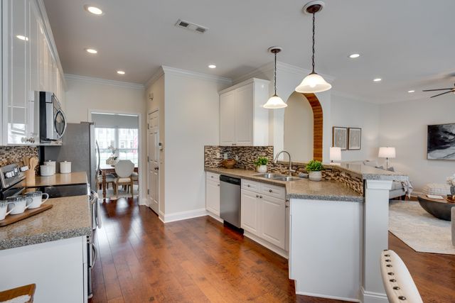 405 Verandah Ln, Franklin, TN 37064