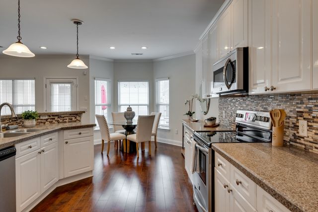 405 Verandah Ln, Franklin, TN 37064