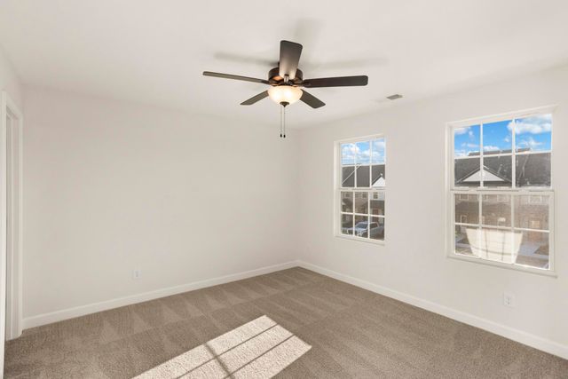 505 Tappan Pvt Ln, Gallatin, TN 37066