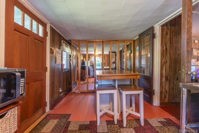 234 Sawmill Road, Lake Katrine, NY 12449