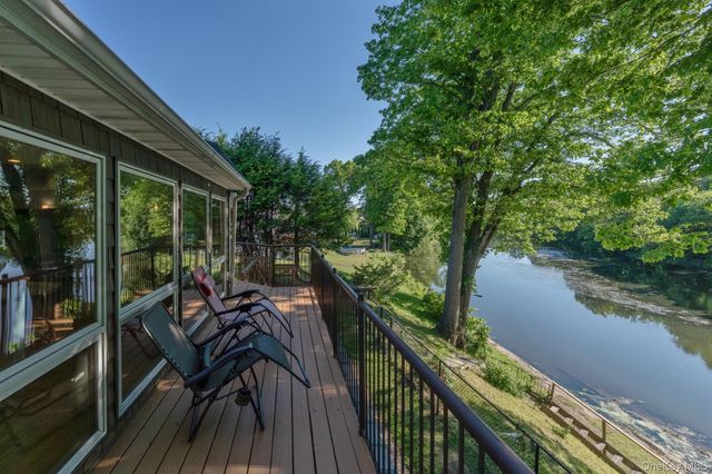 234 Sawmill Road, Lake Katrine, NY 12449