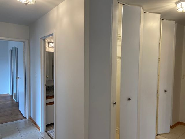 1605 E Central Road 410B, Arlington Heights, IL 60005