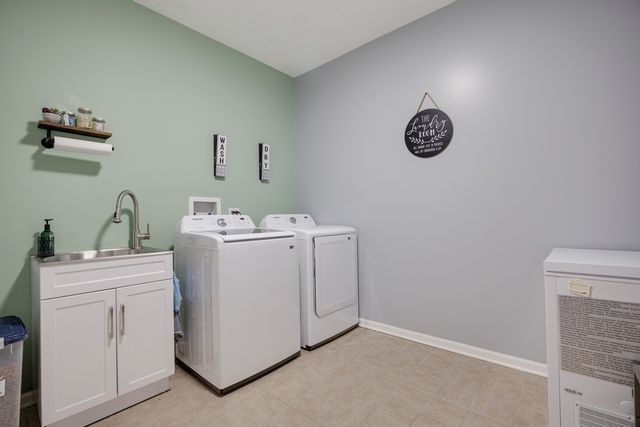 10631 Oregon Trail, Huntley, IL 60142