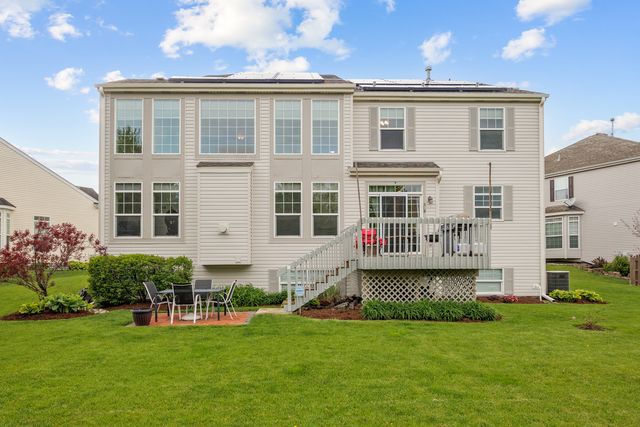 10631 Oregon Trail, Huntley, IL 60142