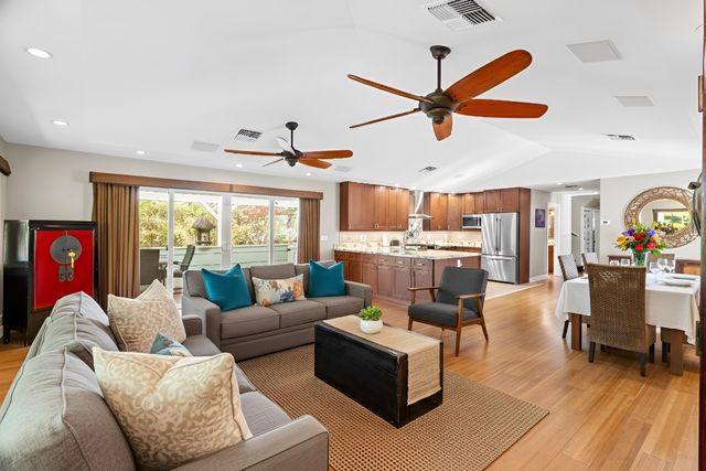 31 Waikalani Hema Pl, Kihei, HI 96753