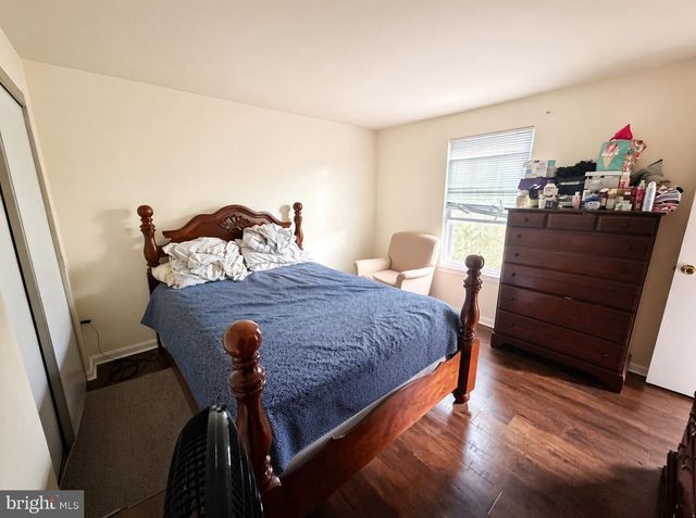 14949 CARRIAGE SQUARE DR, Silver Spring, MD 20906