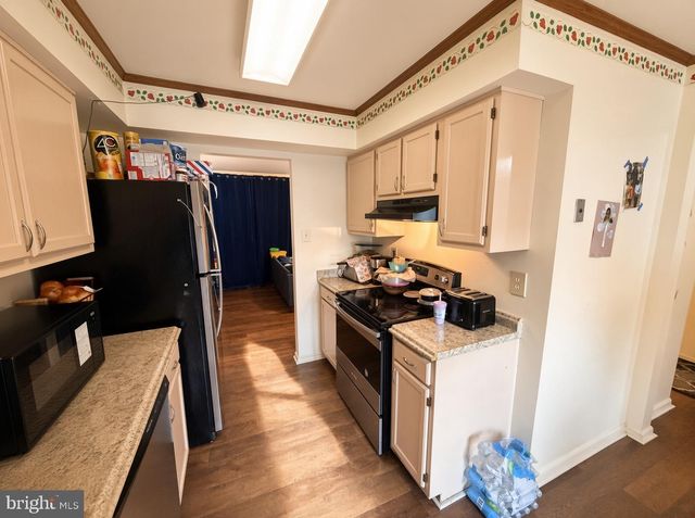 14949 CARRIAGE SQUARE DR, Silver Spring, MD 20906
