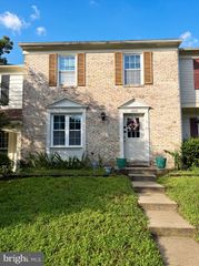 14949 CARRIAGE SQUARE DR, Silver Spring, MD 20906