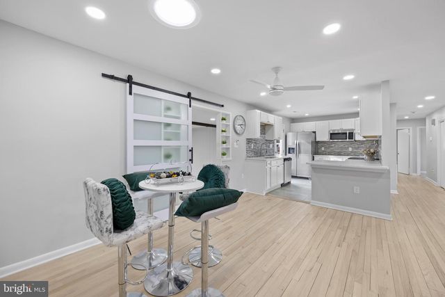 8821 W FORT FOOTE TER, Fort Washington, MD 20744