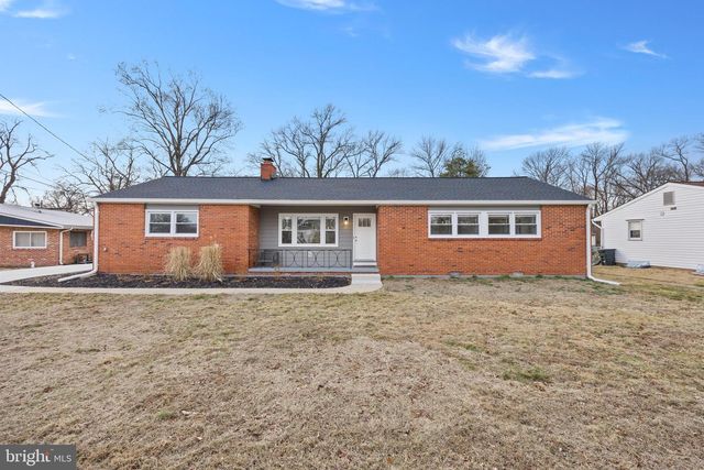 8821 W FORT FOOTE TER, Fort Washington, MD 20744